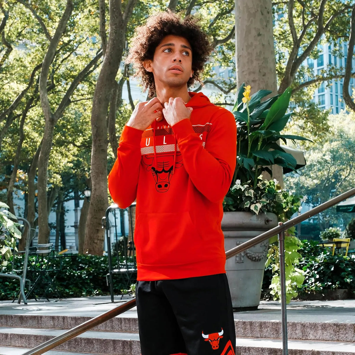 Ultra Game Men's NBA Official Super Soft Midtown Hoodie Sweatshirt