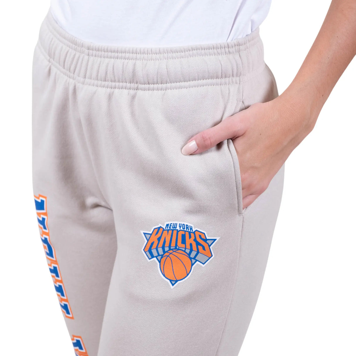 Ultra Game Women's NBA Official Super Soft Active Fleece Sweatpants Joggers | New York Knicks