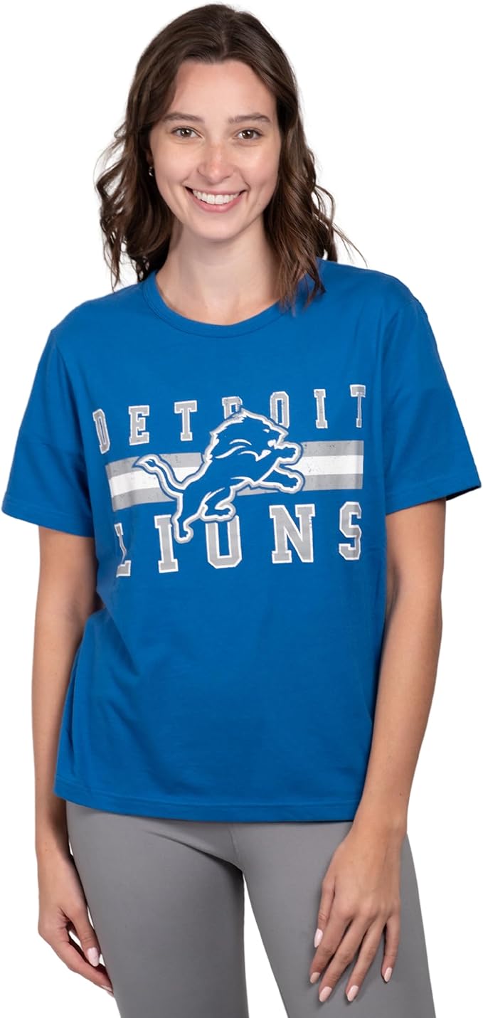 NFL Official Women's Distressed Graphics Super Soft Crew Neck T-Shirt|Detroit Lions