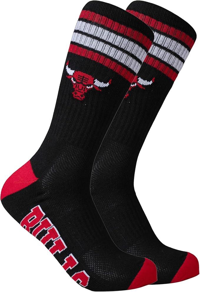 Ultra Game NBA Official Youth Athletic Cushioned Secure Fit Team Crew Socks, Chicago Bulls, Assorted, Y9-11|Chicago Bulls