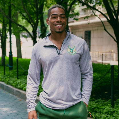 Ultra Game NBA Official Men‚Äôs Quarter Zip Long Sleeve Pullover T-Shirt - Unisex Milwaukee Bucks|Milwaukee Bucks