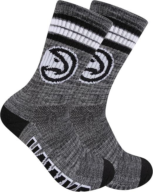 Ultra Game NBA Official Youth Athletic Cushioned Secure Fit Team Crew Socks, Atlanta Hawks, Assorted, Y9-11|Atlanta Hawks