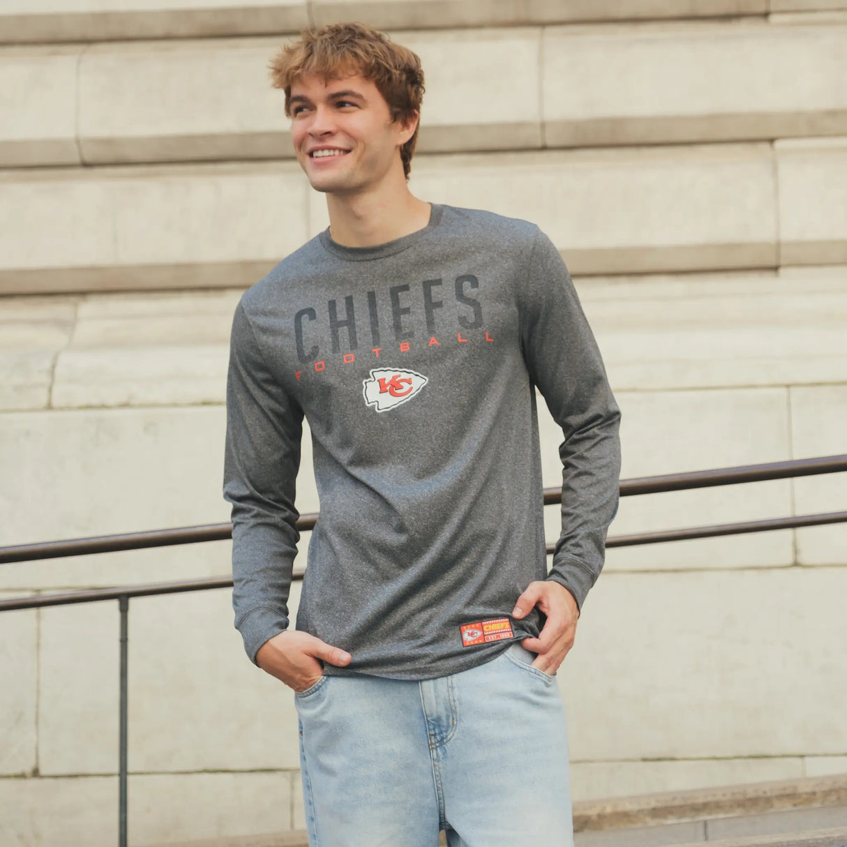 Ultra Game Men's NFL Official Game Day Long Sleeve T-Shirt