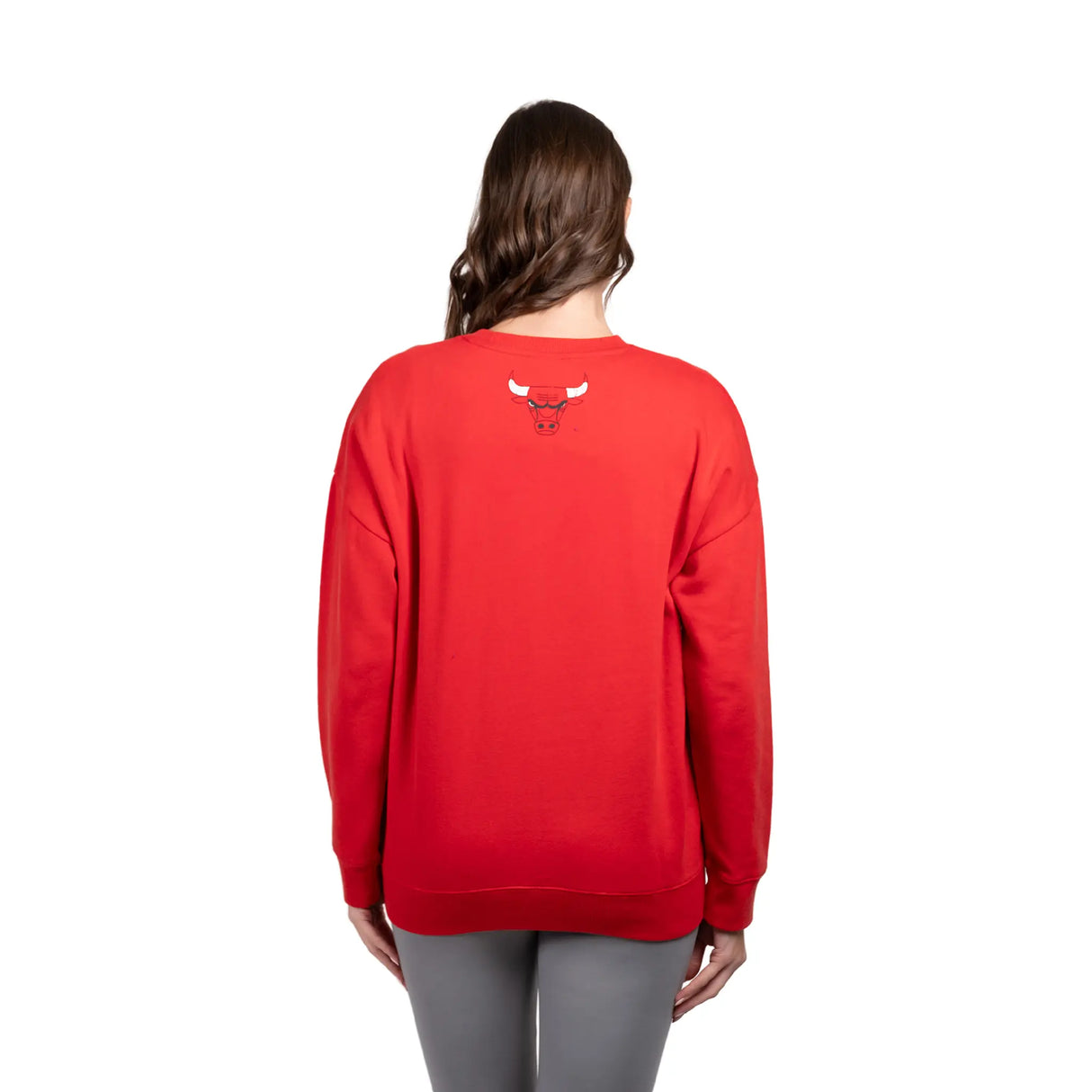 Ultra Game Women's NBA Official Extra Soft Fleece Distressed Oversized Pullover Sweatshirt | Chicago Bulls
