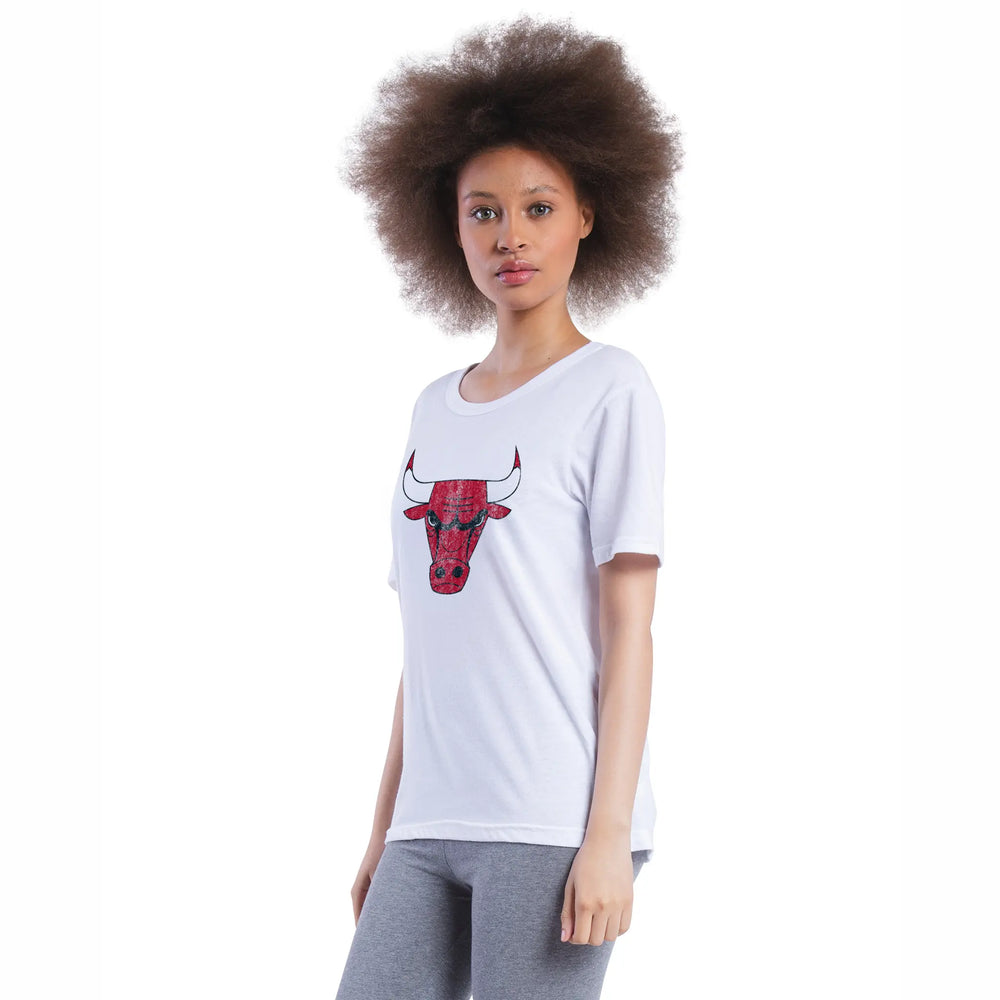 Ultra Game Women's NBA Official Soft Vintage Distressed Graphics T-Shirt | Chicago Bulls