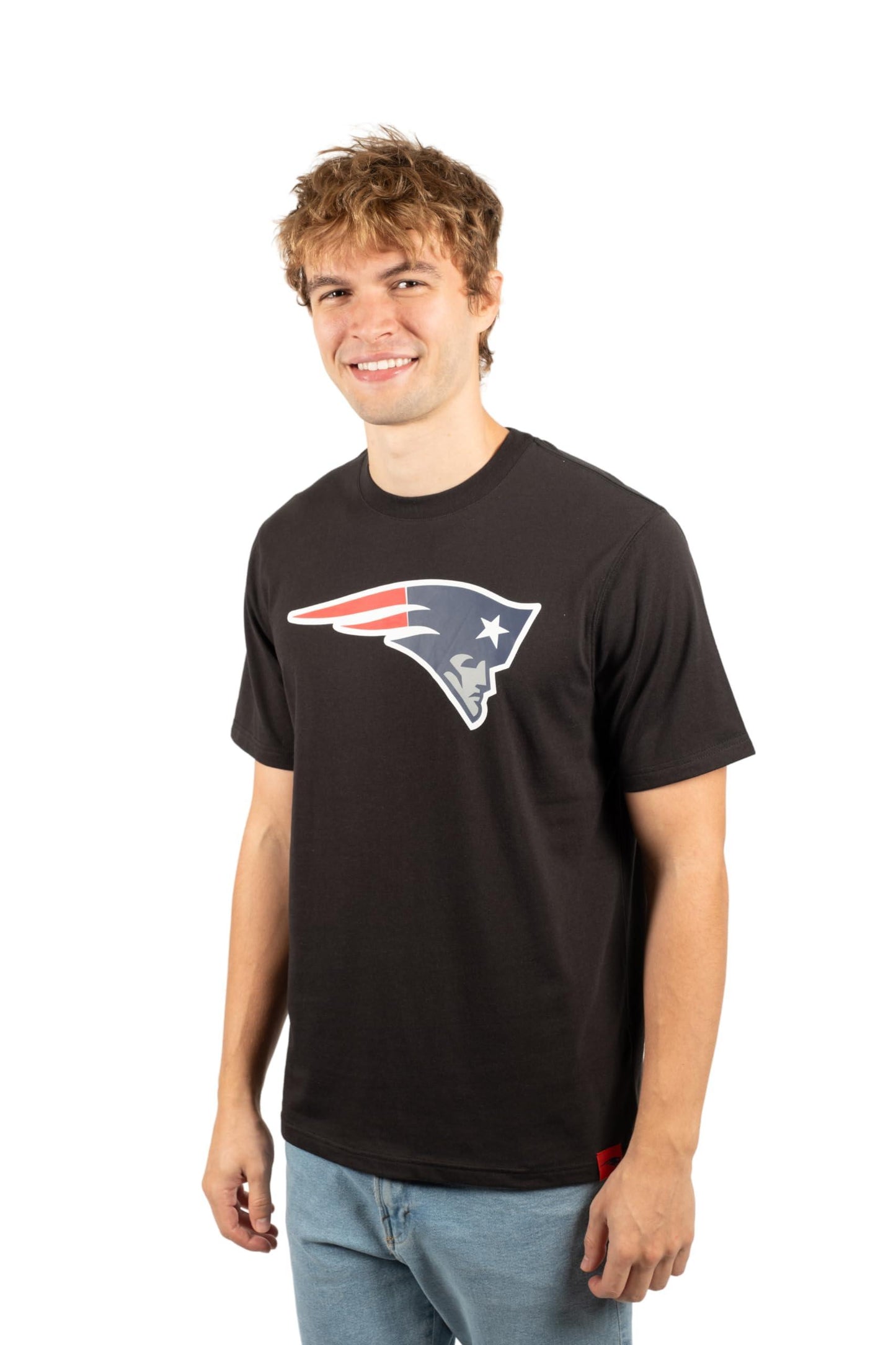 Ultra Game NFL New England Patriots Mens Super Soft Ultimate Team Logo T-Shirt|New England Patriots - UltraGameShop